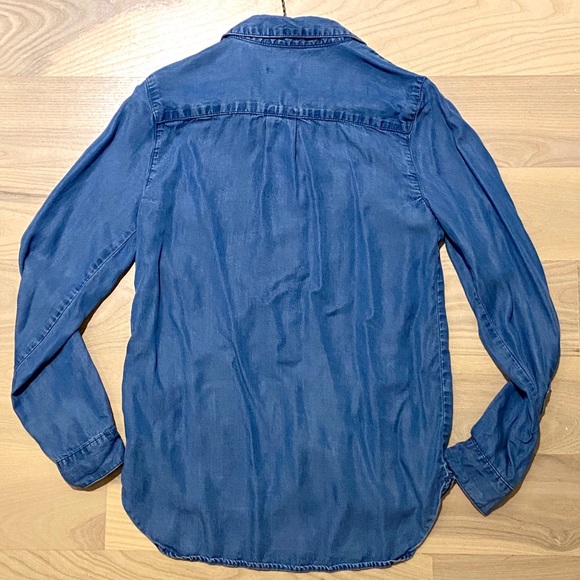 Gap Factory Boyfriend Fit Chambray Shirt - Picture 7 of 7